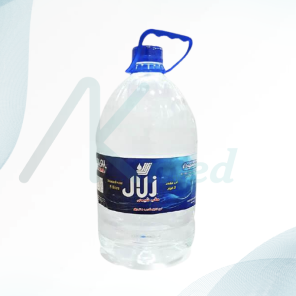 آب دیونیزه (مقطر) زلال